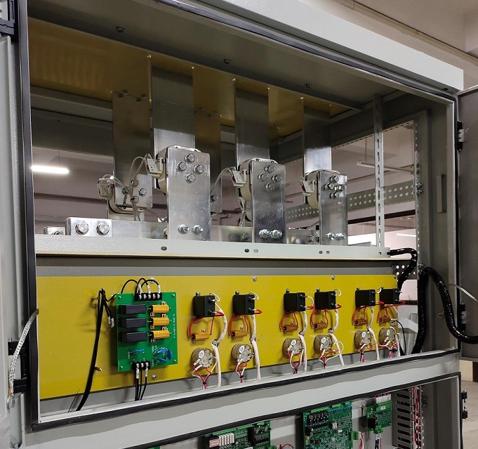 整流电源柜.jpg 整流电源柜.jpg